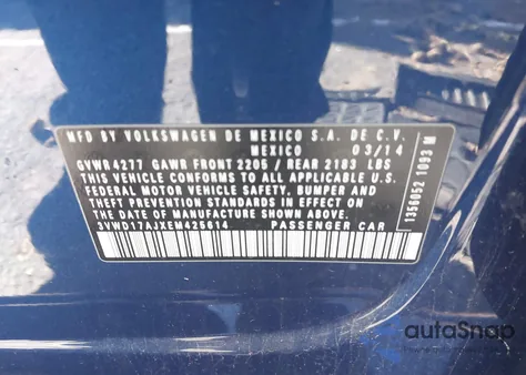 2014 Volkswagen Jetta 1.8T Se z USA, uszkodzony, nr VIN 3VWD17AJXEM425614